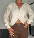 Pull torsadé écru