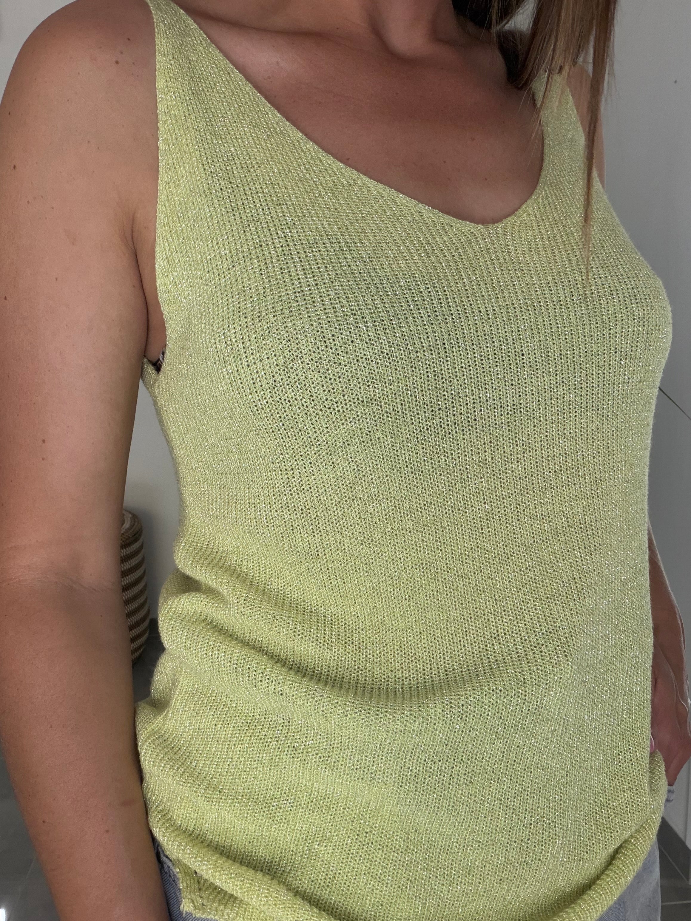 Top jaune