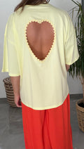 T-shirt cœur jaune